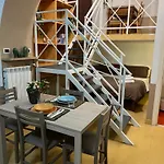 Planny Guest House - Castro Pretorio By Ghor